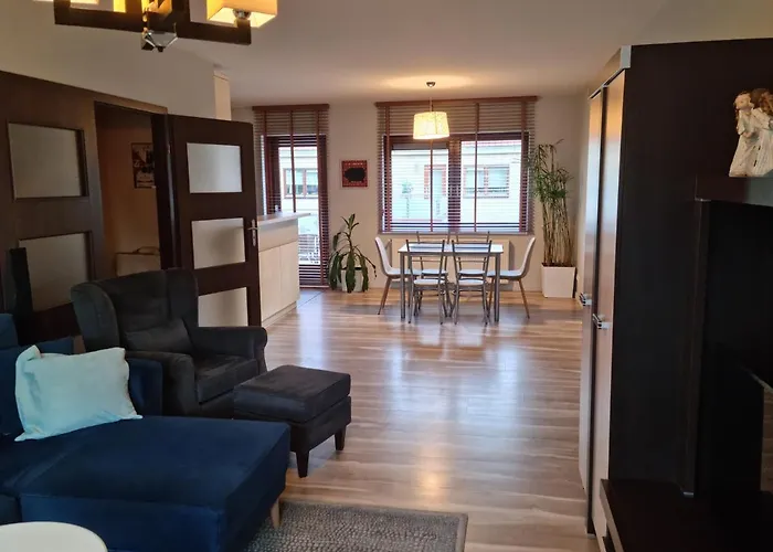 Mamert Ustronie Morskie